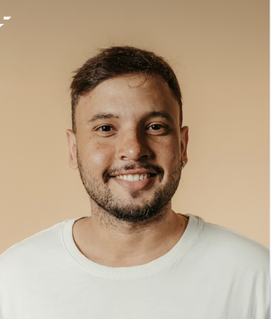 Prayer team member